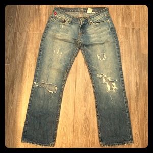 Distressed capris